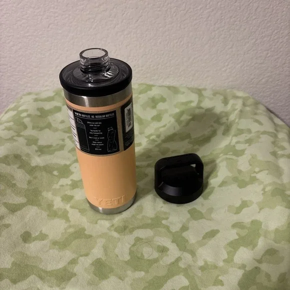 YETI Rambler 18 oz Bottle Stainless Steel with Chug Cap, Lowcountry Peach NWT - Picture 6 of 11